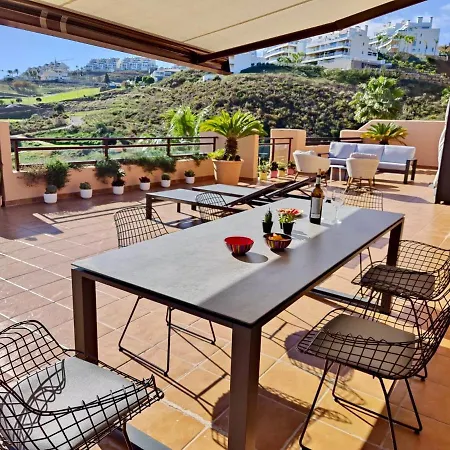 Luxurious Penthouse 150 M2 Terrace